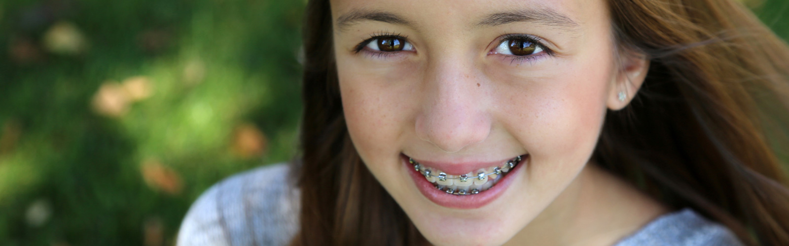 Little girl wearing orthodontics